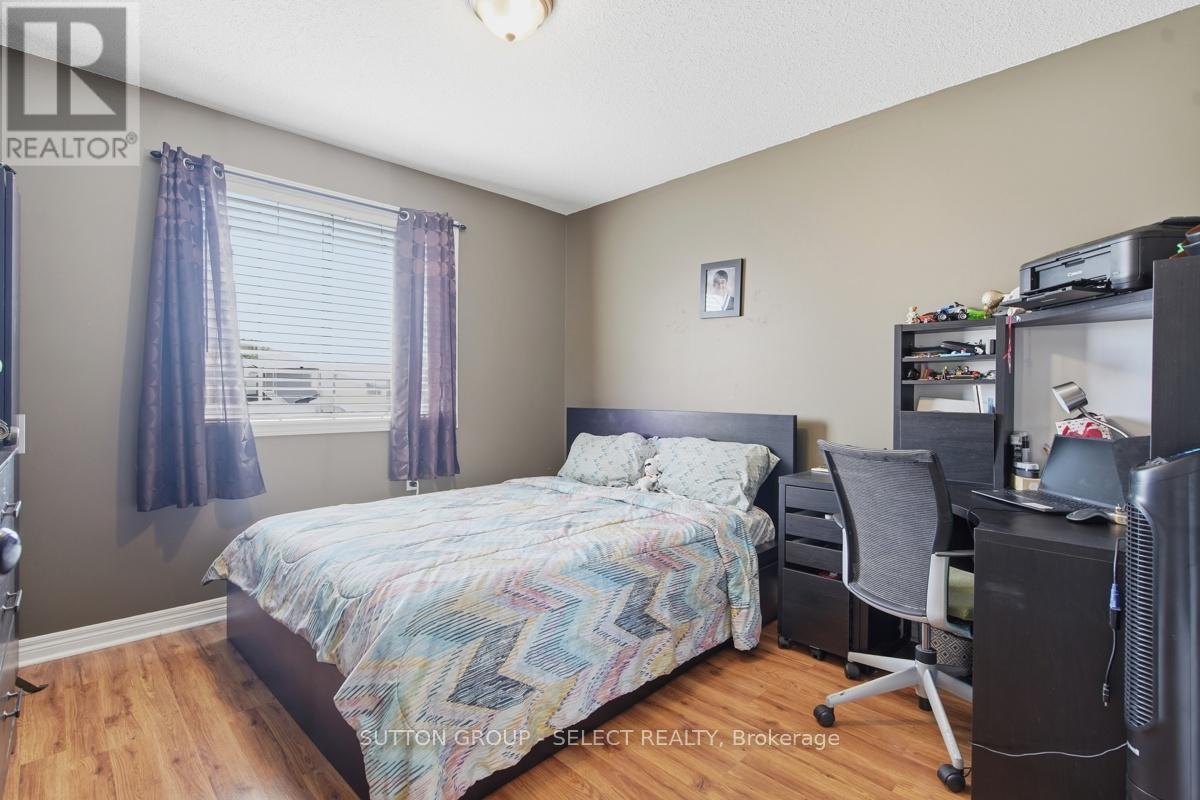1789 DEVOS DRIVE - 25