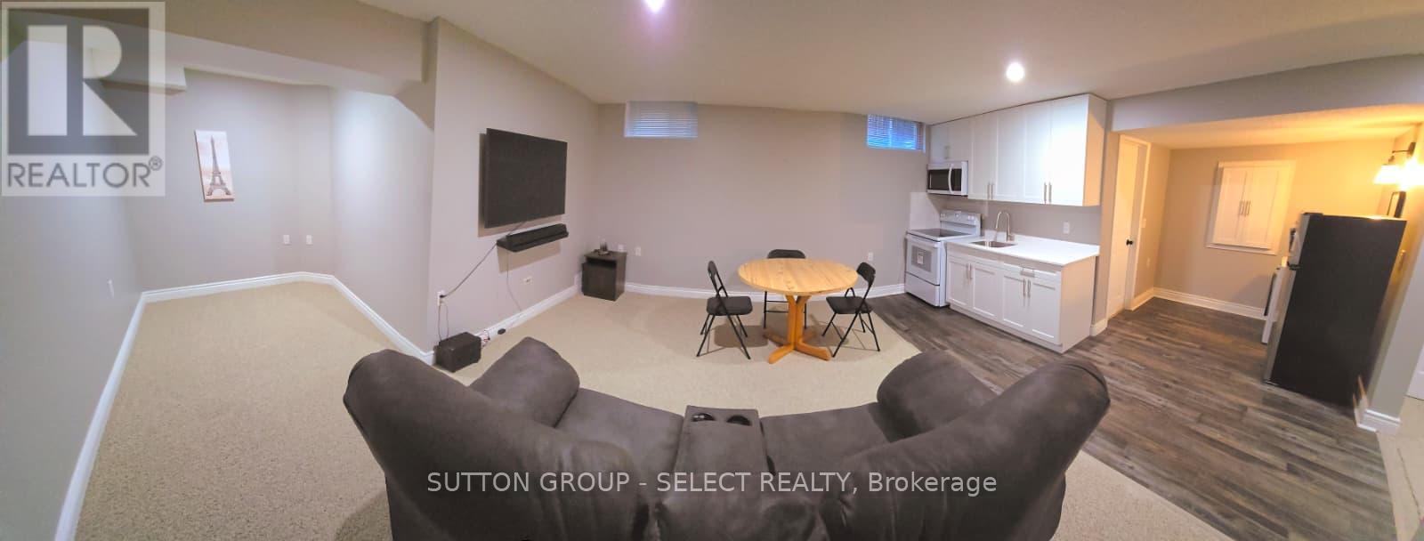 1789 DEVOS DRIVE - 29