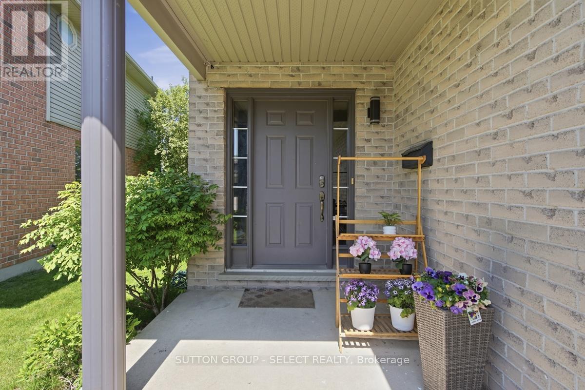 1789 DEVOS DRIVE - 6