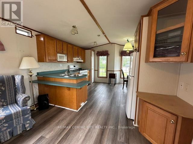 #67 2189 DUNDAS STREET - 5