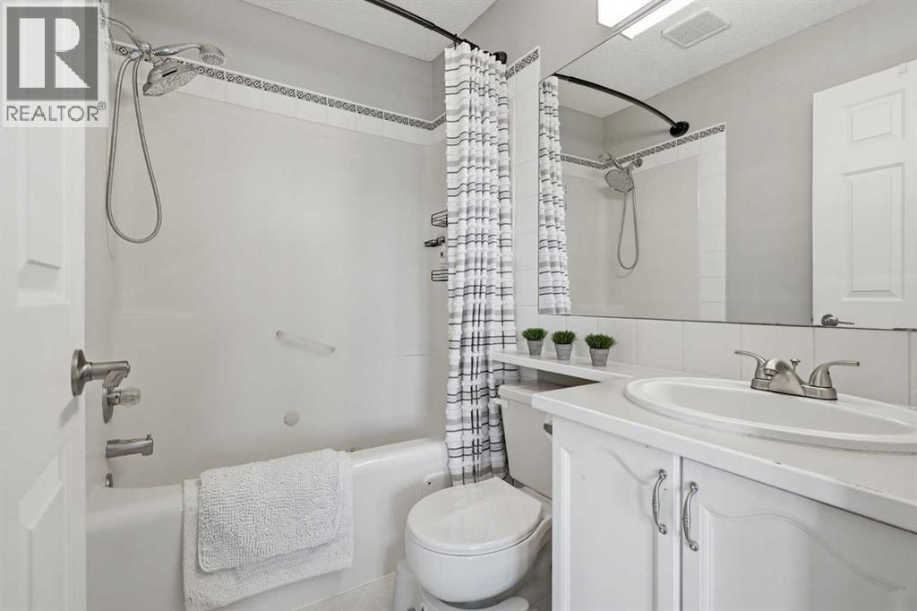 Primary Ensuite Bathroom