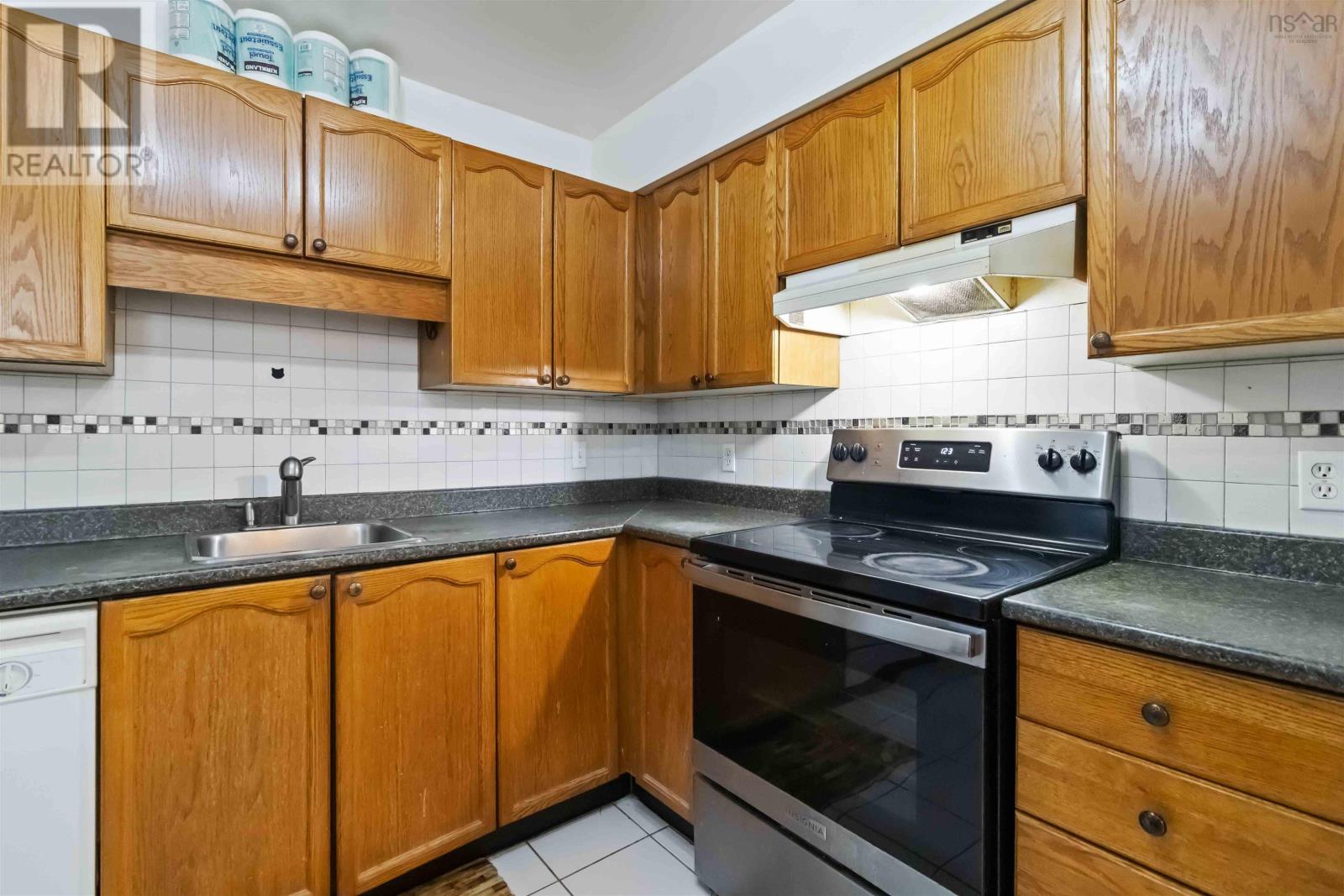 #311 93 Kearney Lake Road - 19