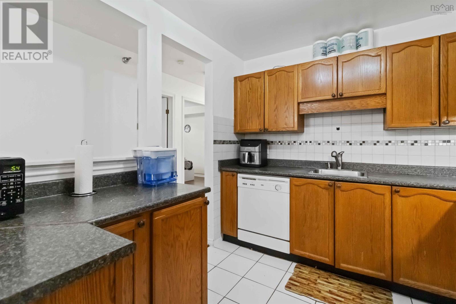 #311 93 Kearney Lake Road - 17