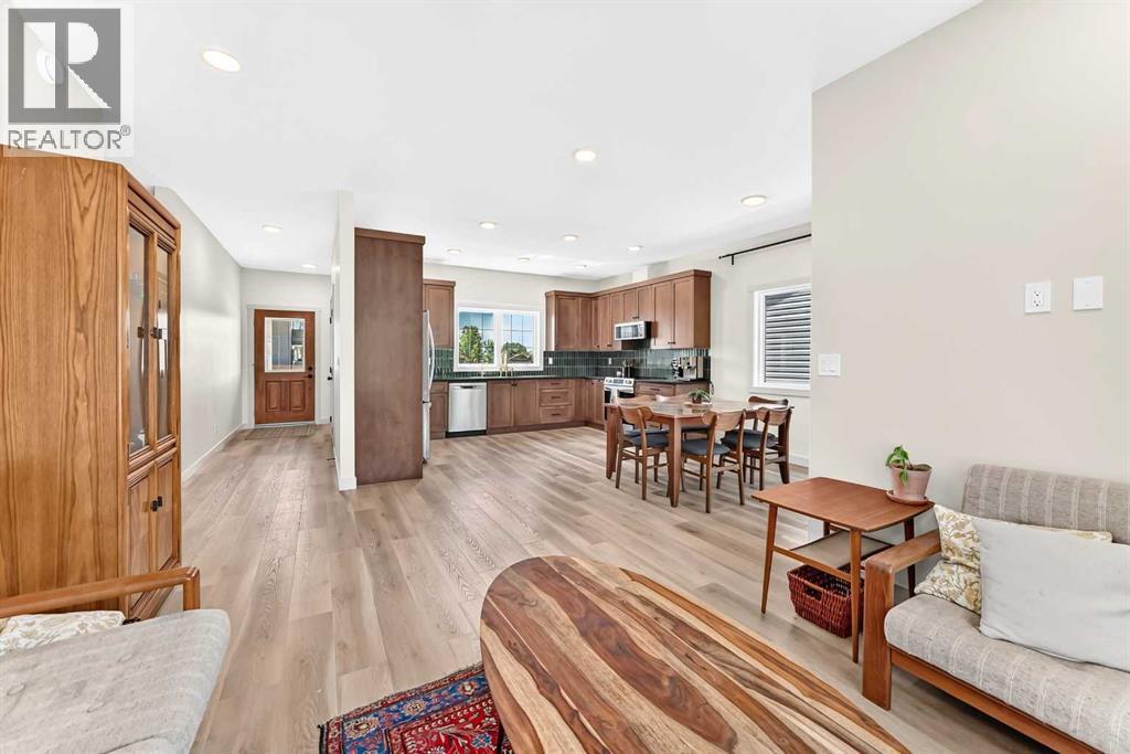 6 Napoleon Meadows Way — photo 10