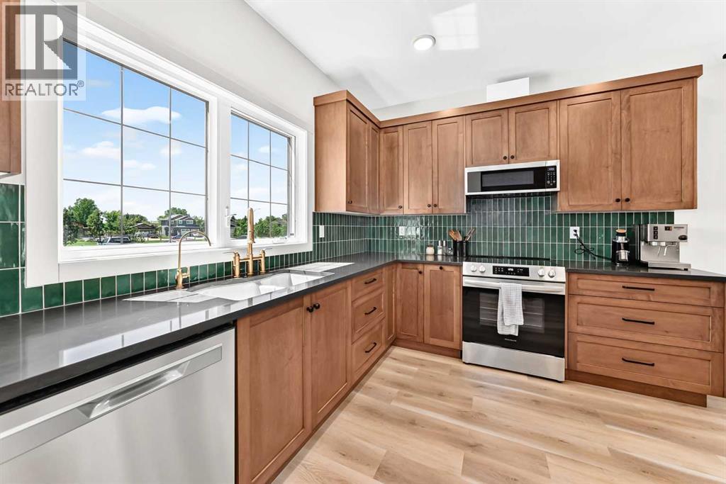6 Napoleon Meadows Way — photo 13