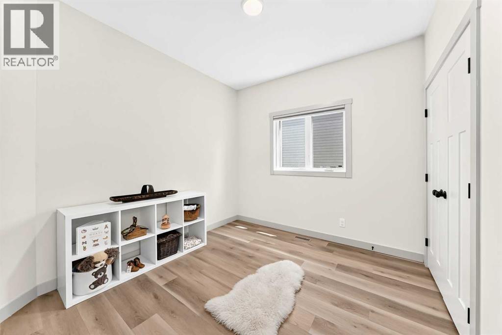 6 Napoleon Meadows Way — photo 24