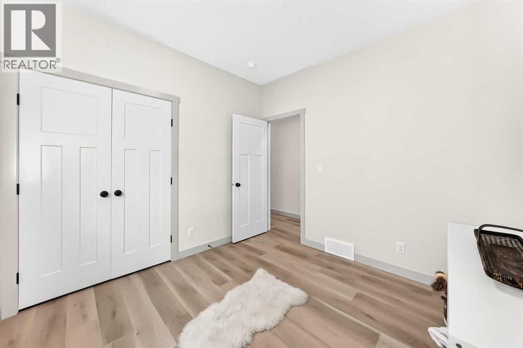 6 Napoleon Meadows Way — photo 25