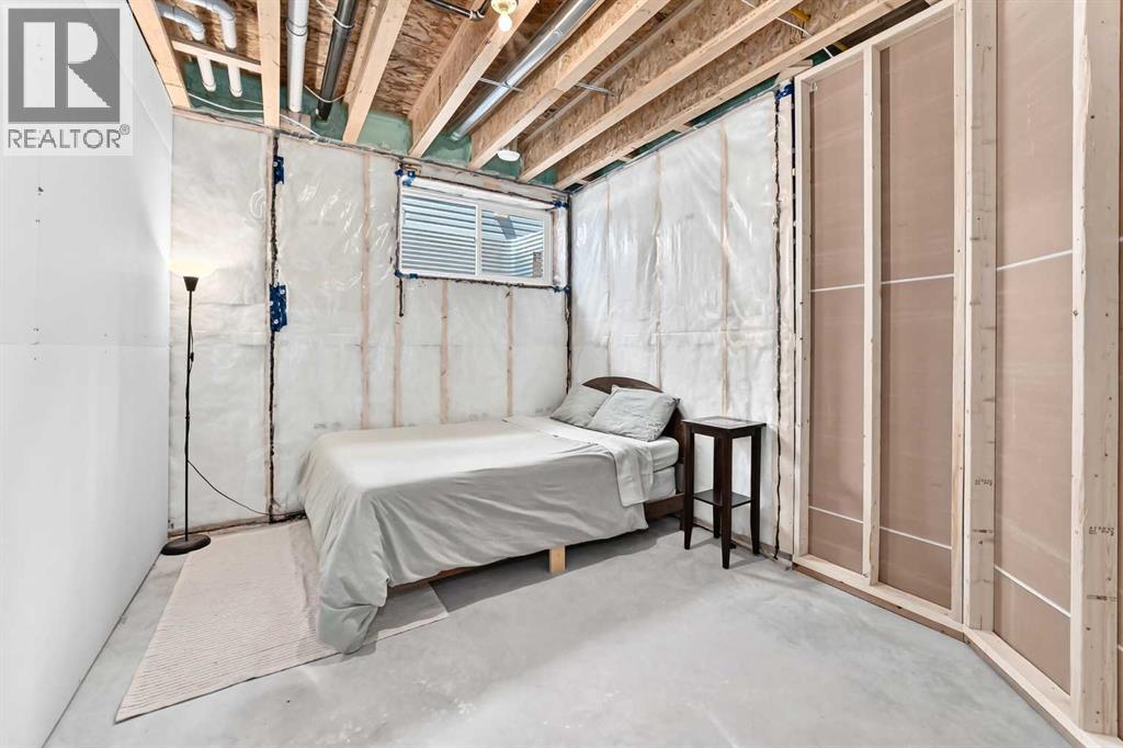 6 Napoleon Meadows Way — photo 33