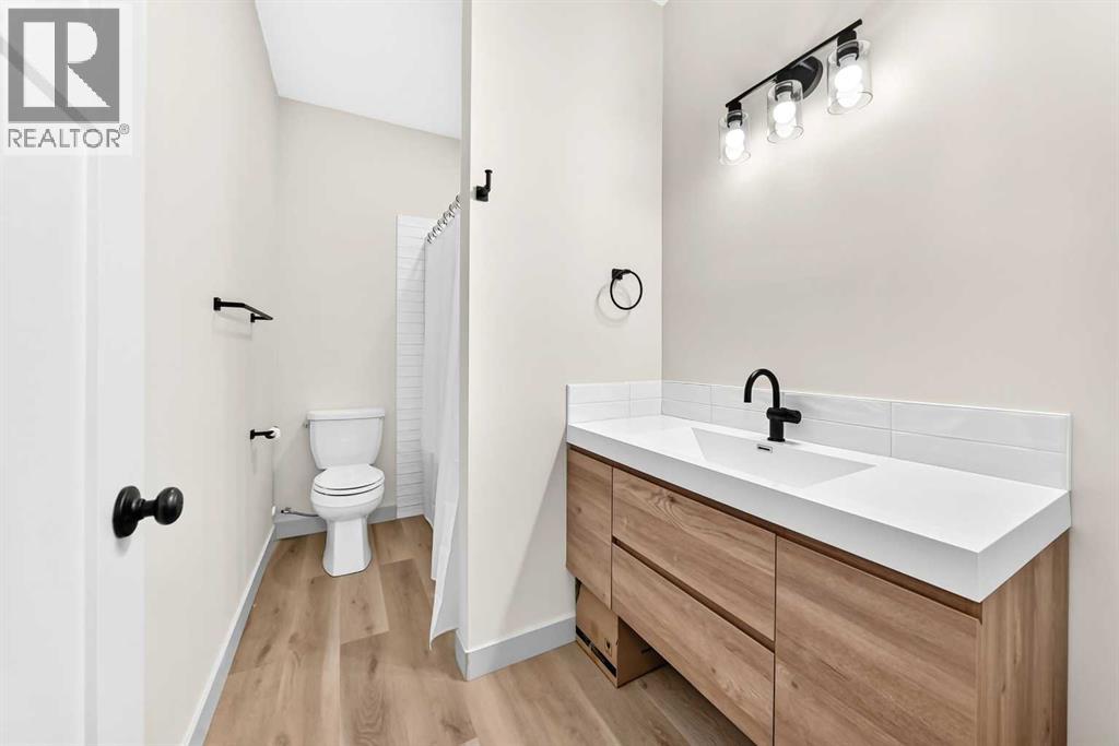 6 Napoleon Meadows Way — photo 36