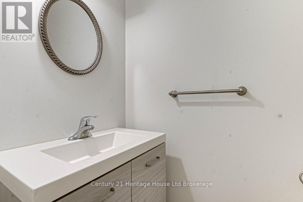 #2 50 BLANDFORD STREET - 25