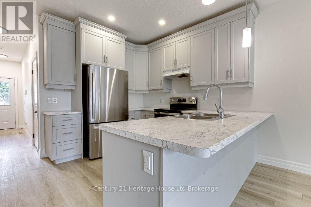 #2 50 BLANDFORD STREET - 5