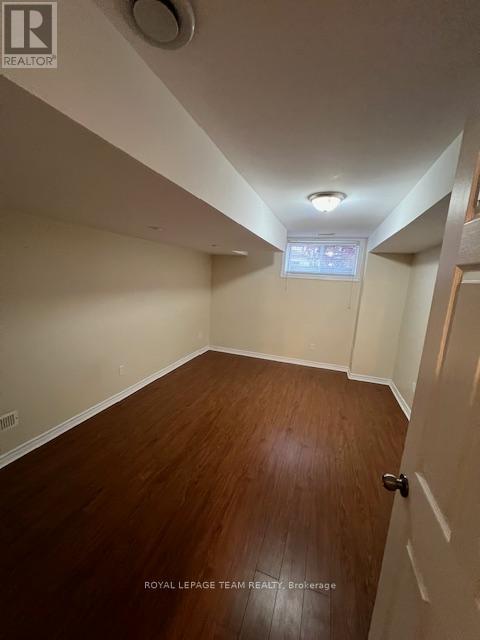 2 Bed, 1 Bath House for Rent in Ottawa – B – 685 EVERLASTING CRESCENT, Ottawa – MLS# X13494068 - Image 10