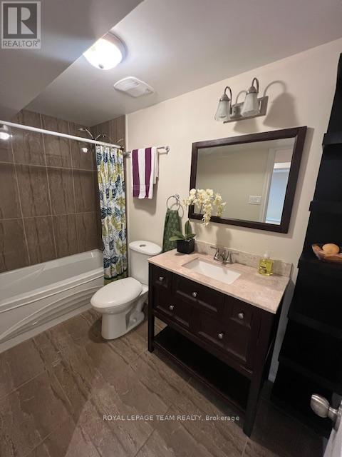 2 Bed, 1 Bath House for Rent in Ottawa – B – 685 EVERLASTING CRESCENT, Ottawa – MLS# X13494068 - Image 13