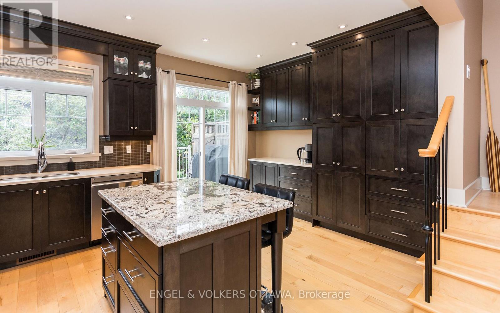 4 Bed, 5 Bath House for Rent in Ottawa – 267 KIRCHOFFER AVENUE, Ottawa – MLS# X13494136 - Image 16