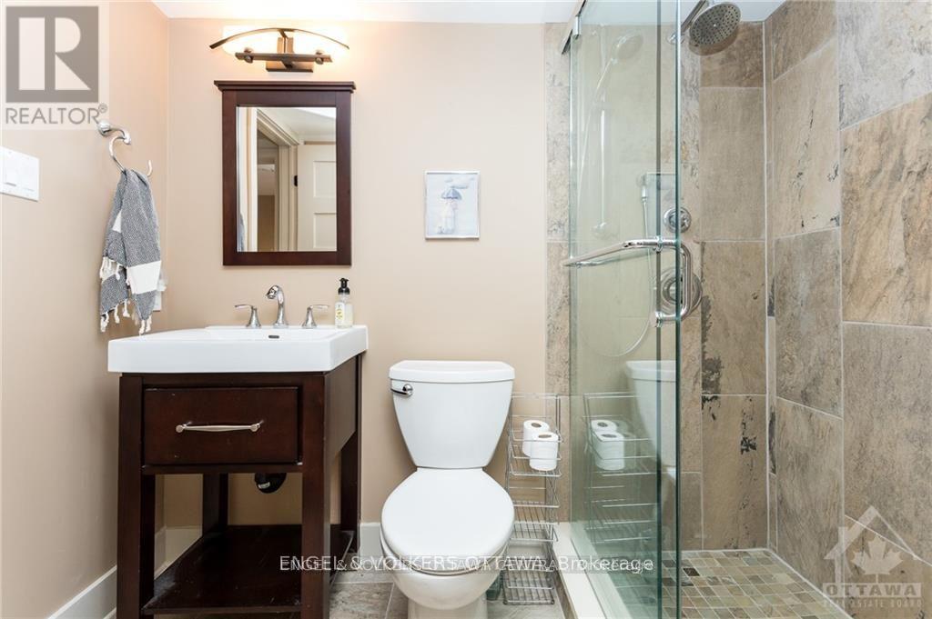 4 Bed, 5 Bath House for Rent in Ottawa – 267 KIRCHOFFER AVENUE, Ottawa – MLS# X13494136 - Image 40