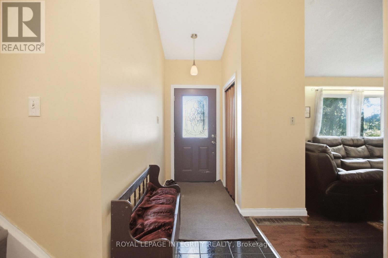 4 Bed, 4 Bath House for Sale in Ottawa – 45 ROSSLAND AVENUE, Ottawa – MLS# X13494212 - Image 7
