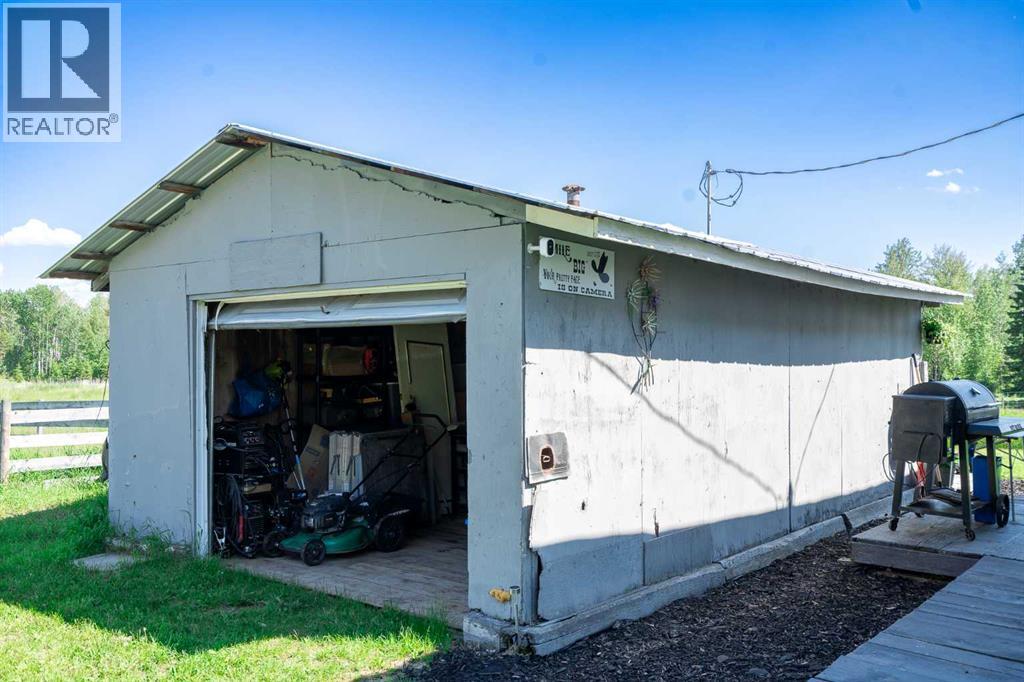 365021 Range Road 65 - photo 4