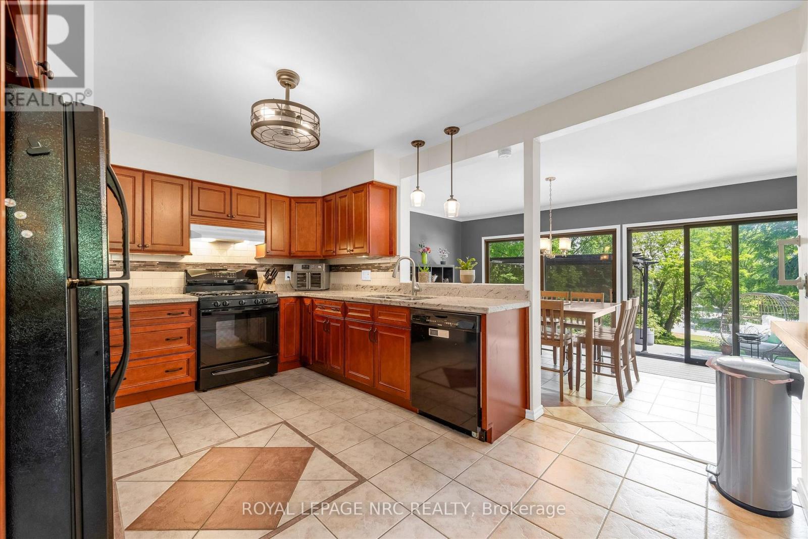 273 HIGH STREET - 16