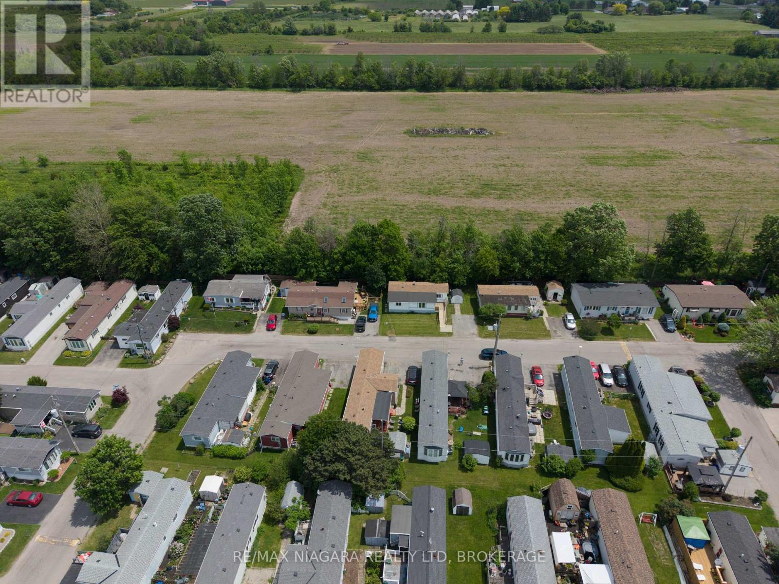 4597 MARTHA LANE - Image 24