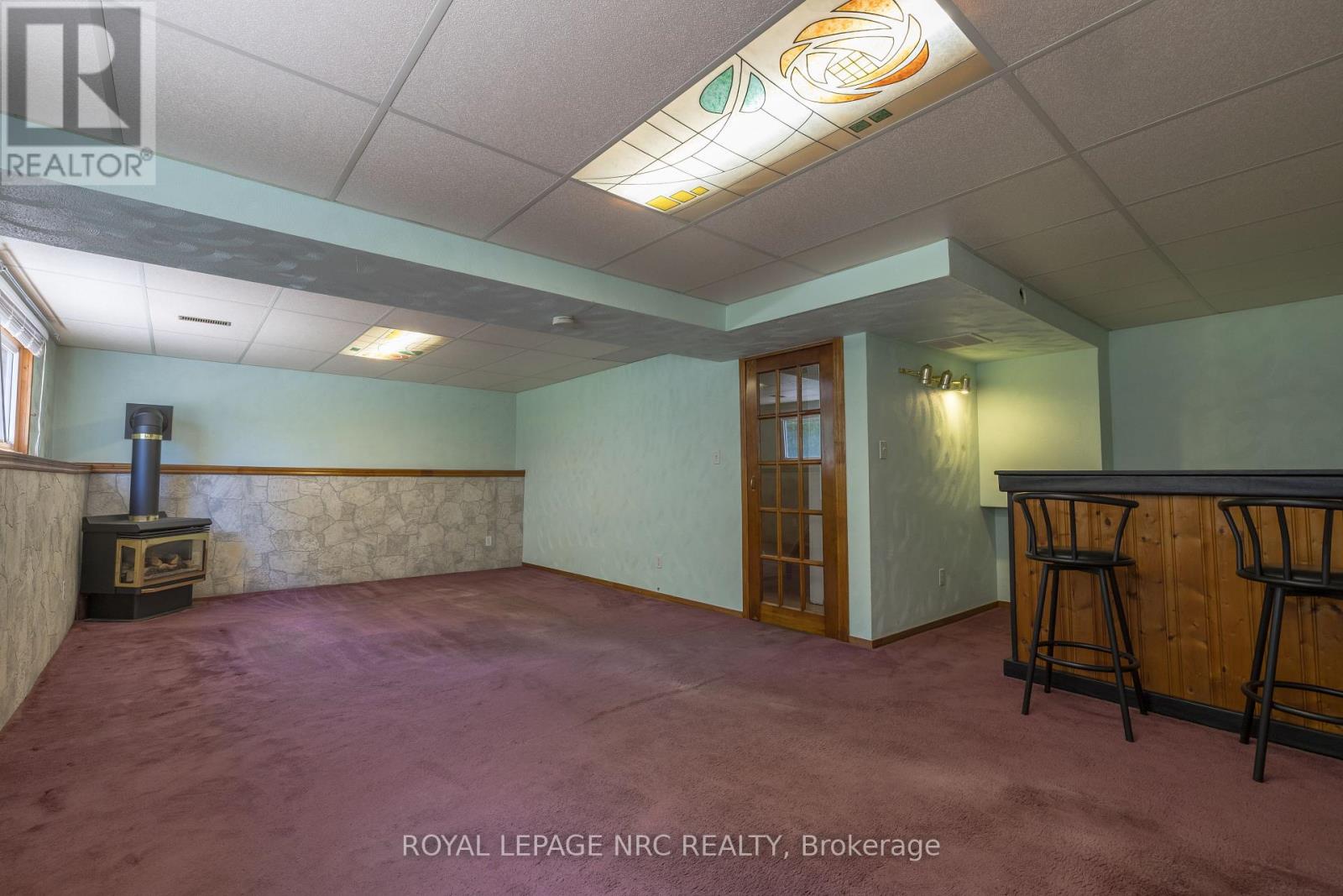 4916 HOMESTEAD DRIVE - 24