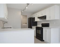 438 32830 George Ferguson Way, Abbotsford, BC V2S7K1 Photo 9