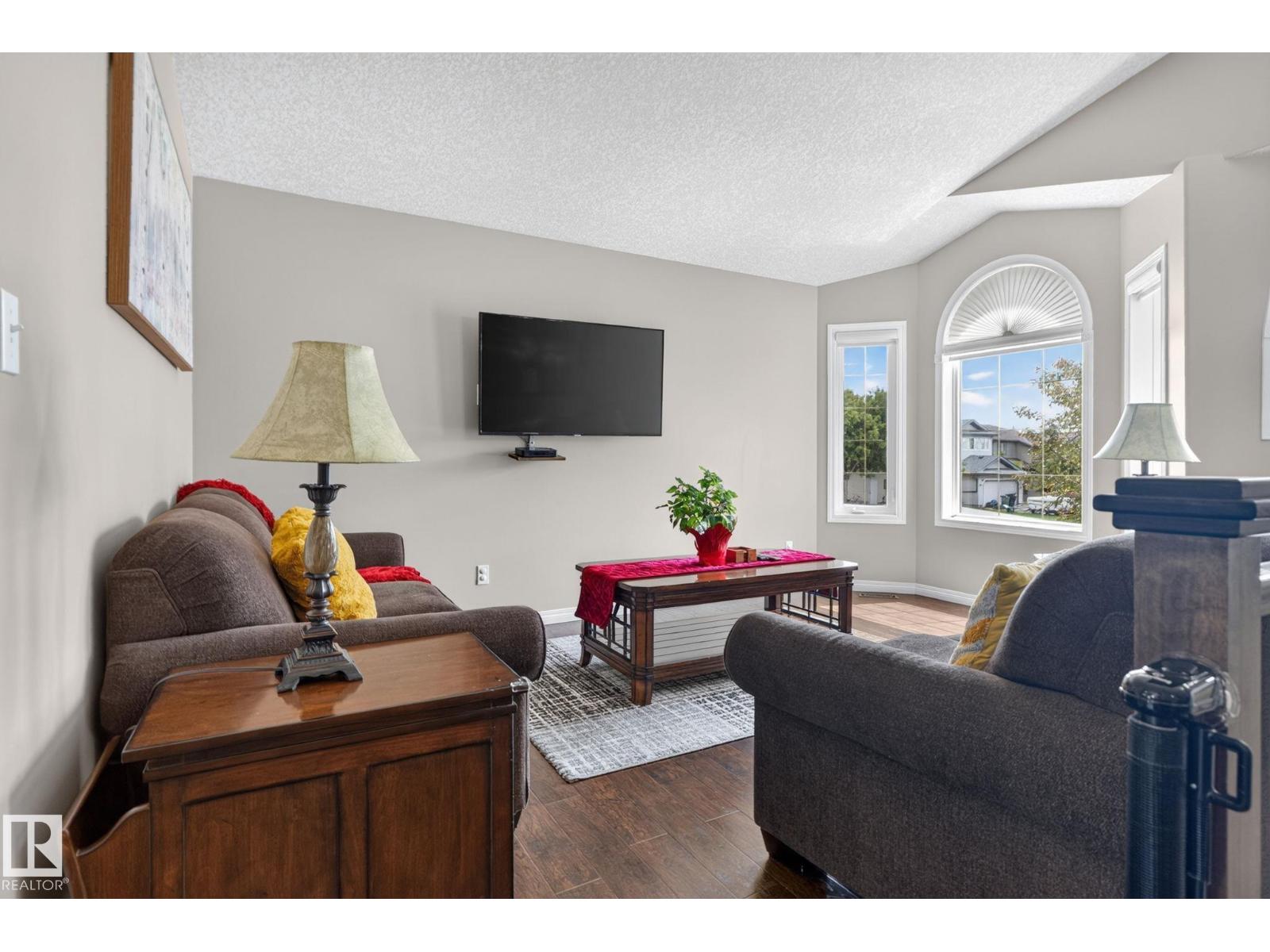 4914 152A AV NW - 13