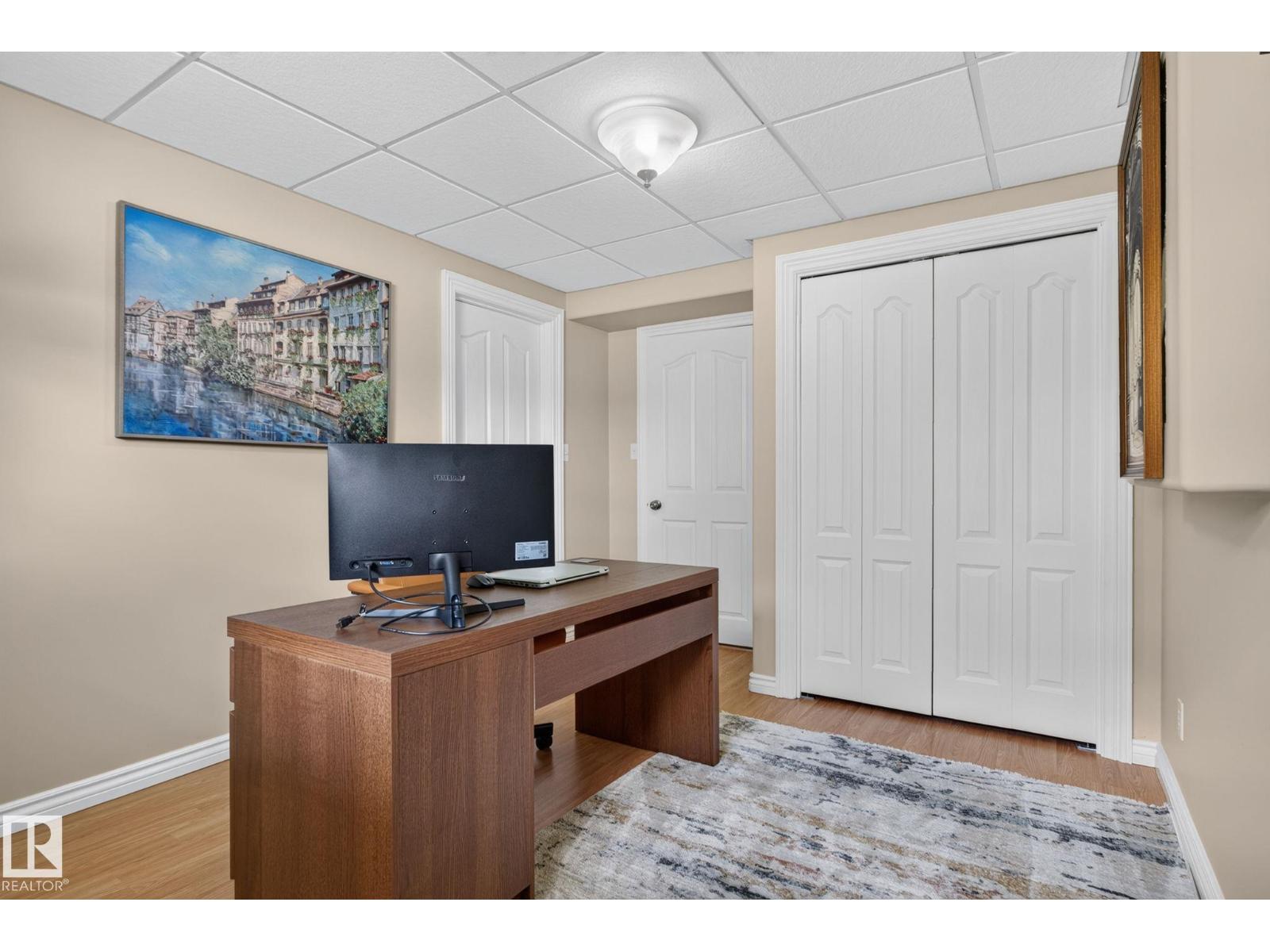 4914 152A AV NW - 38
