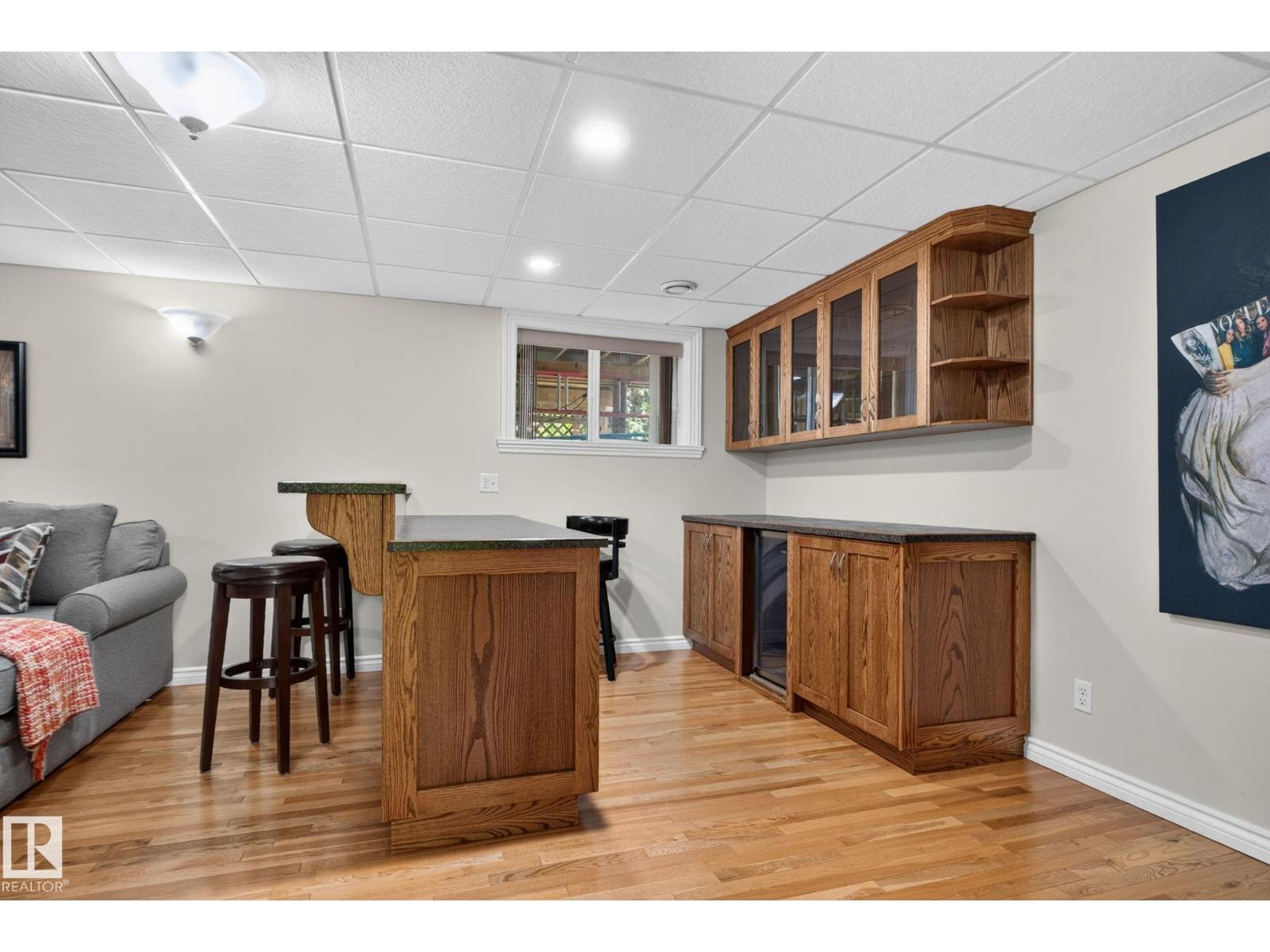 4914 152A AV NW - 39