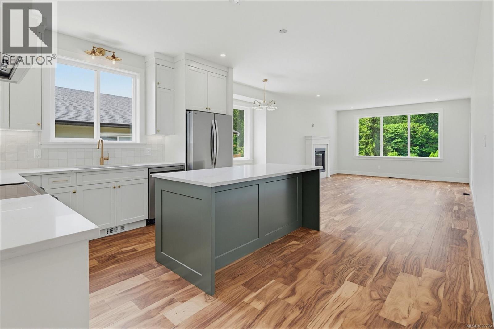 3616 Princess Ave - 10