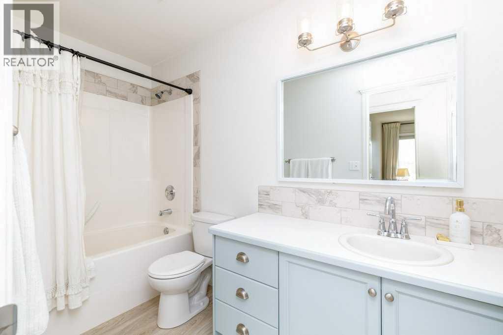 209 Reichley Street — photo 26