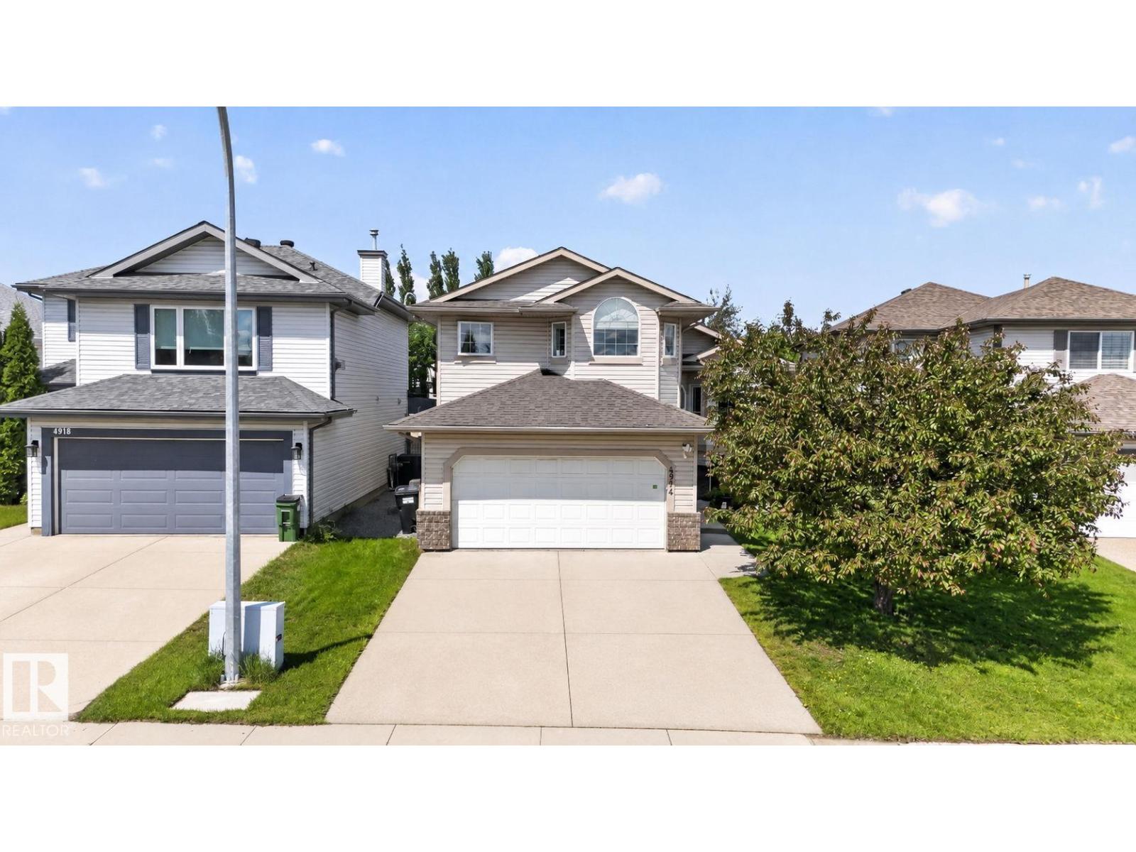 4914 152A AV NW - 49