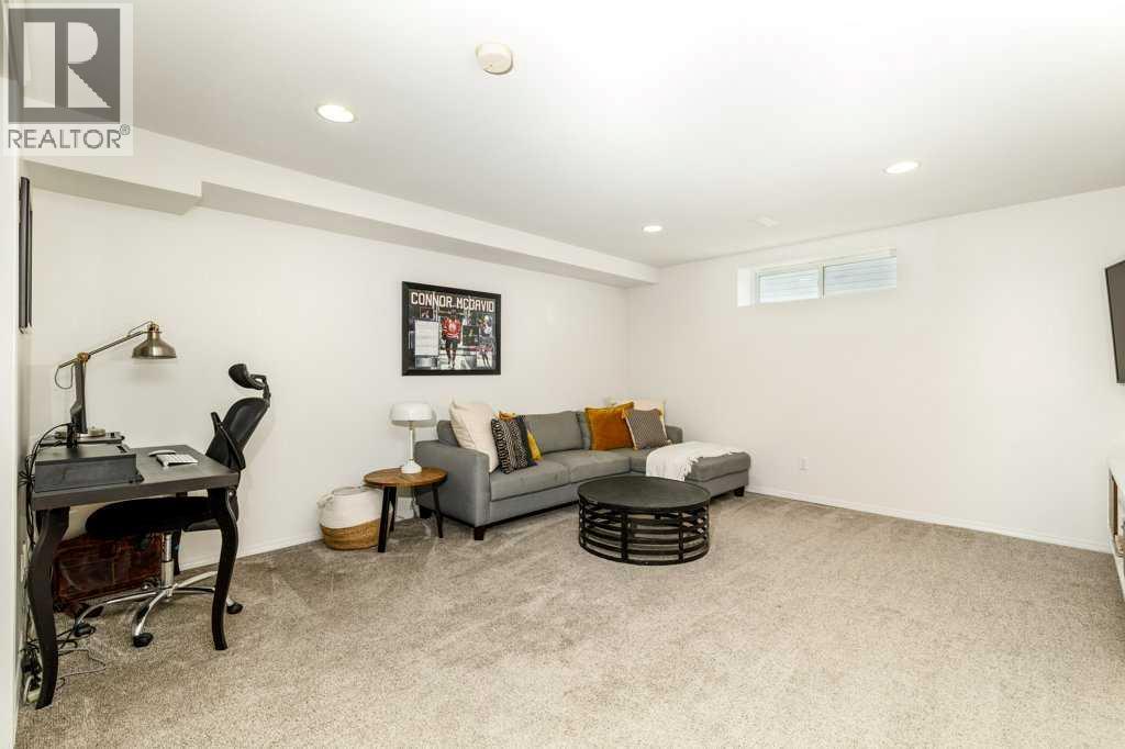 209 Reichley Street — photo 33