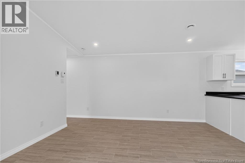 10 Linda Lane - Image 16