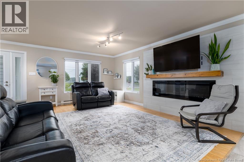 47 St-Onge Street - 10
