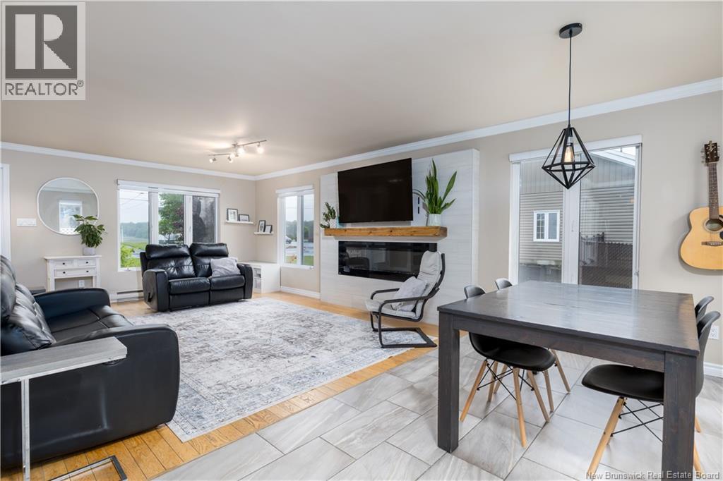 47 St-Onge Street - 11
