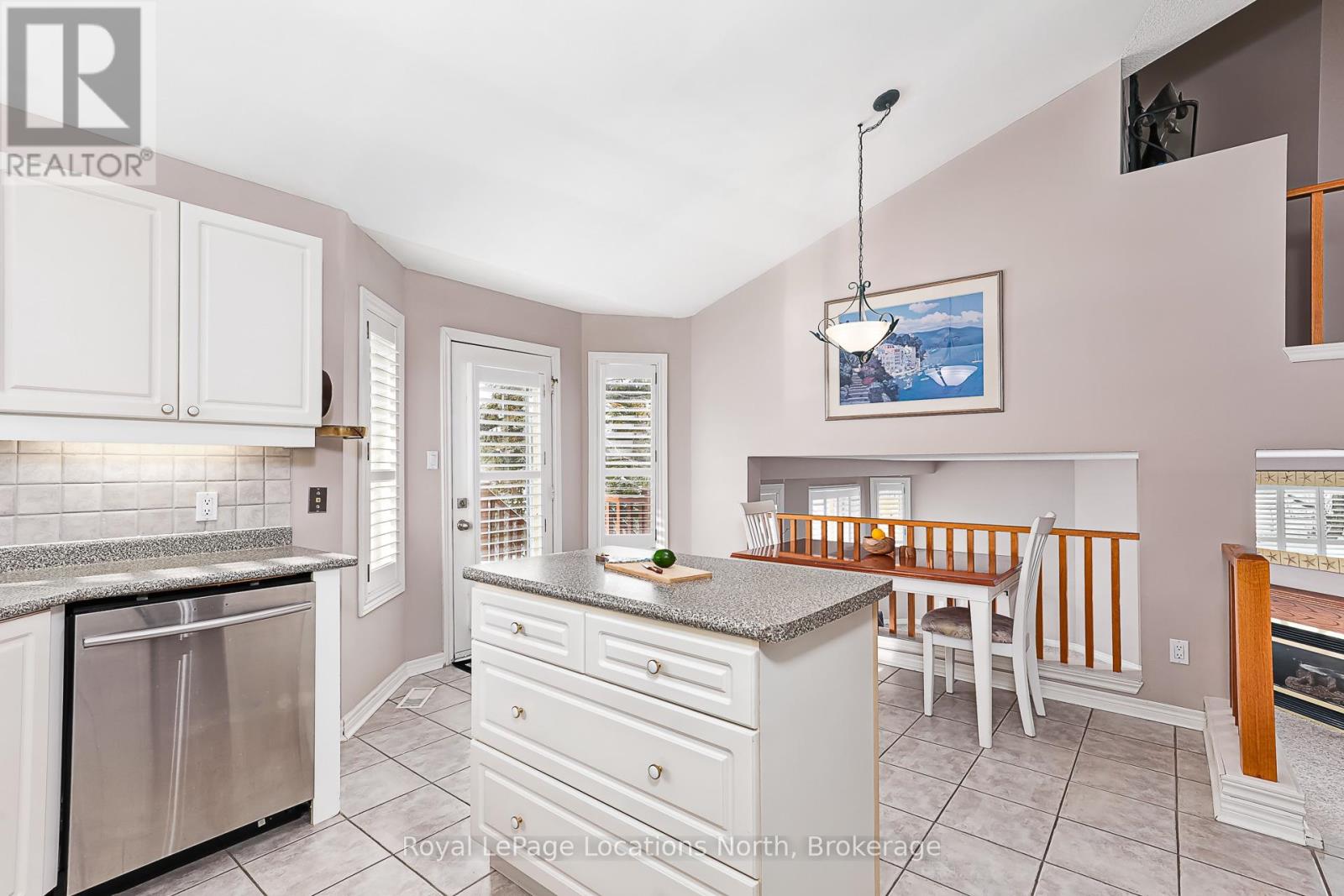 57 BARKER BOULEVARD - Image 13