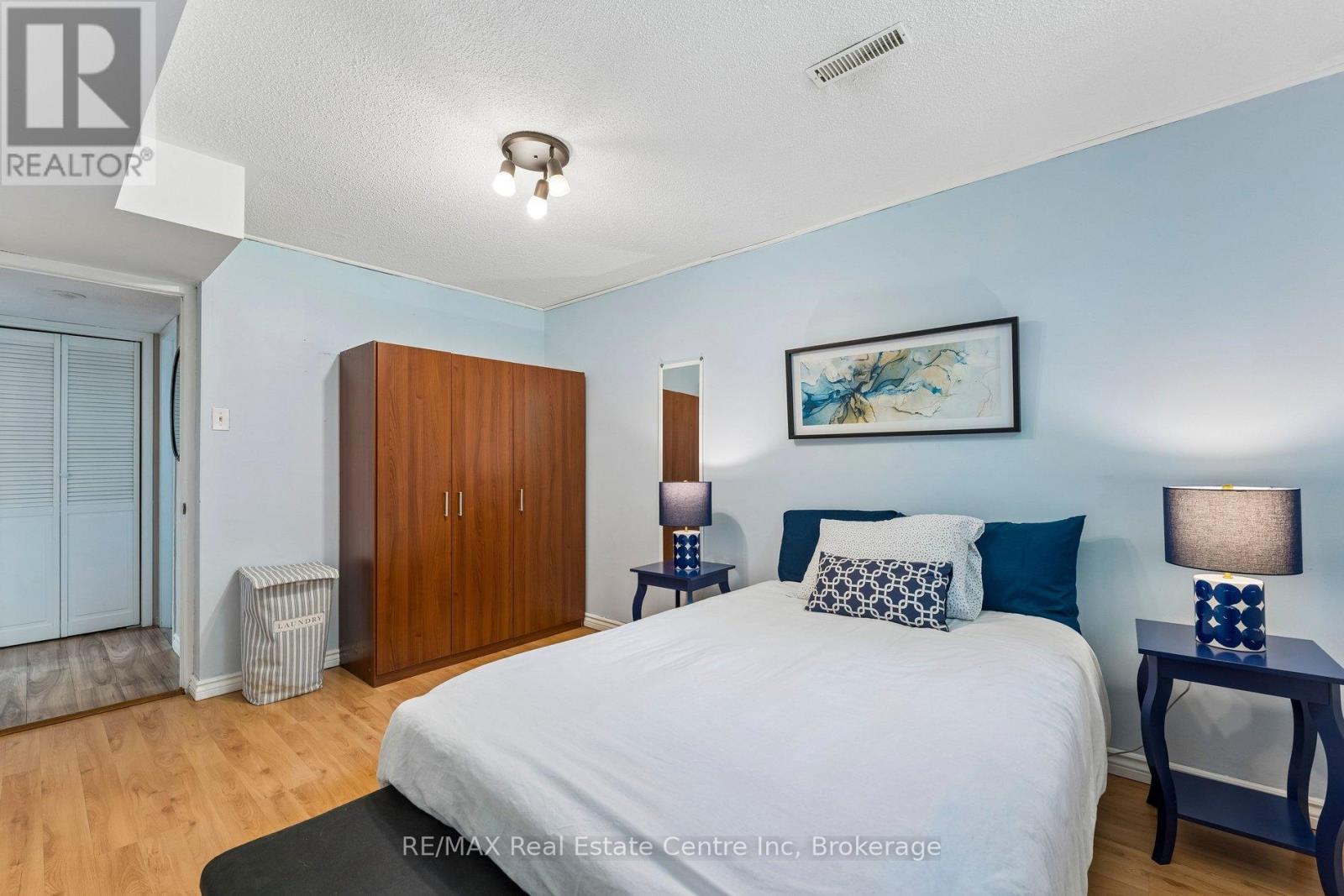 14 MASSEY STREET - 37