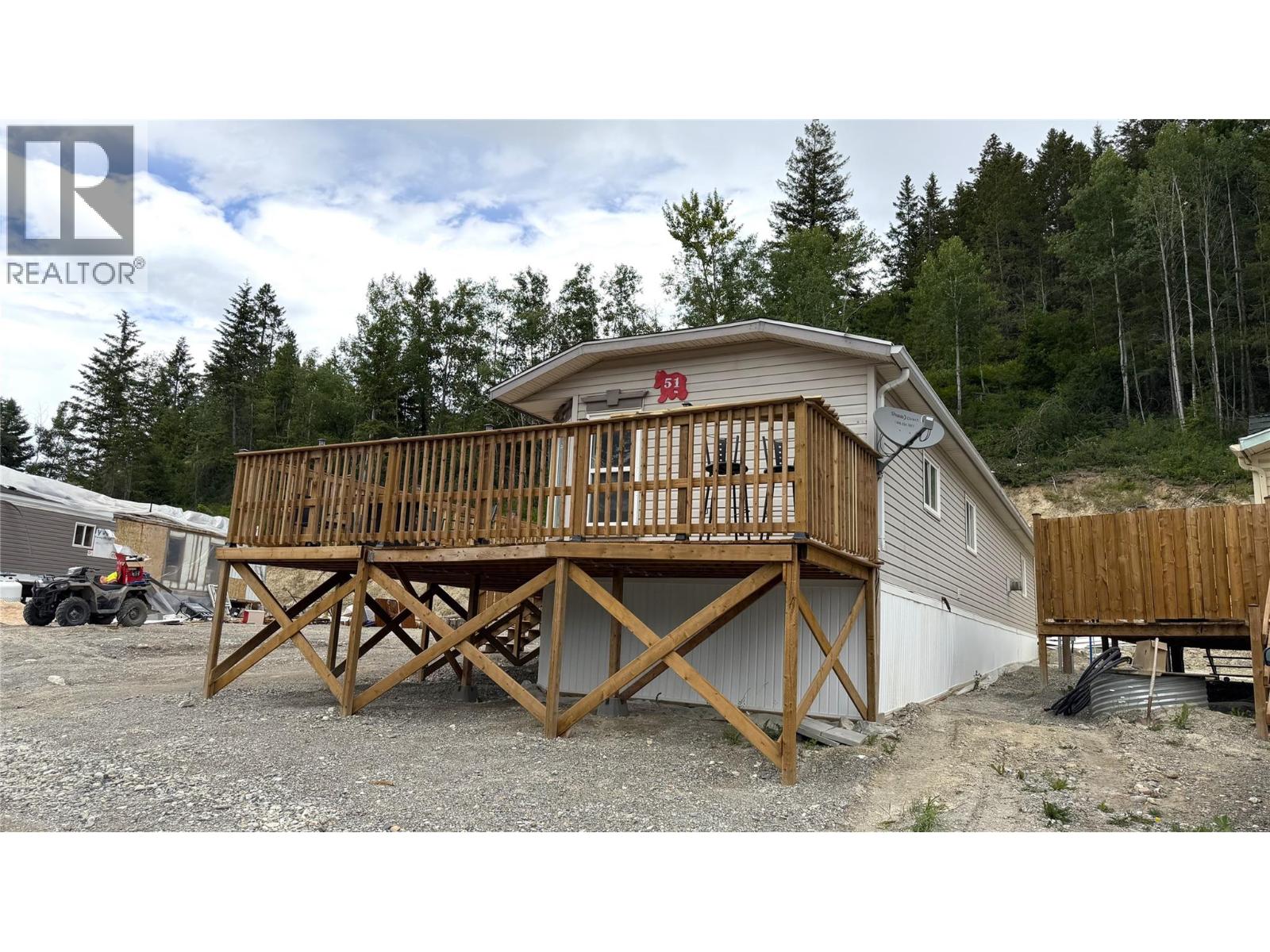 #51 686 Almberg Road - 19