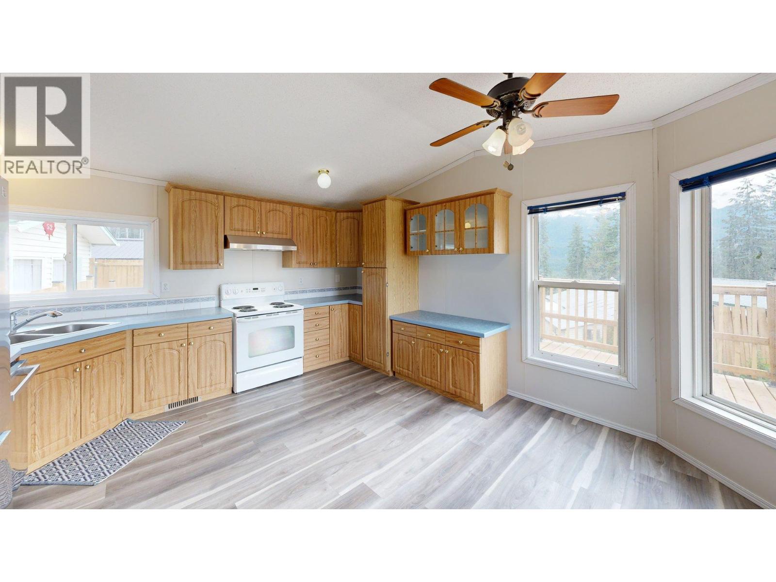 #51 686 Almberg Road - 5