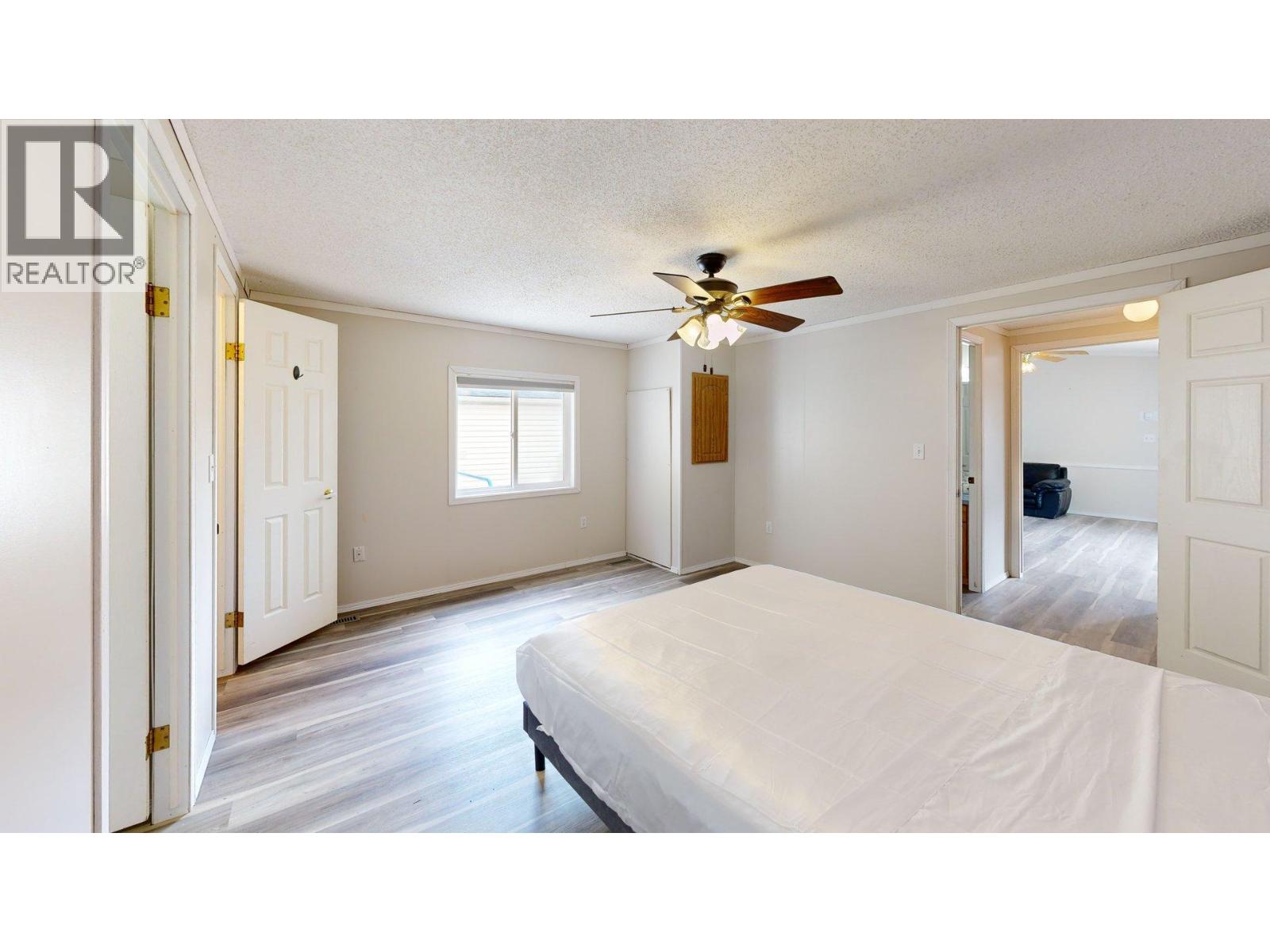#51 686 Almberg Road - 11