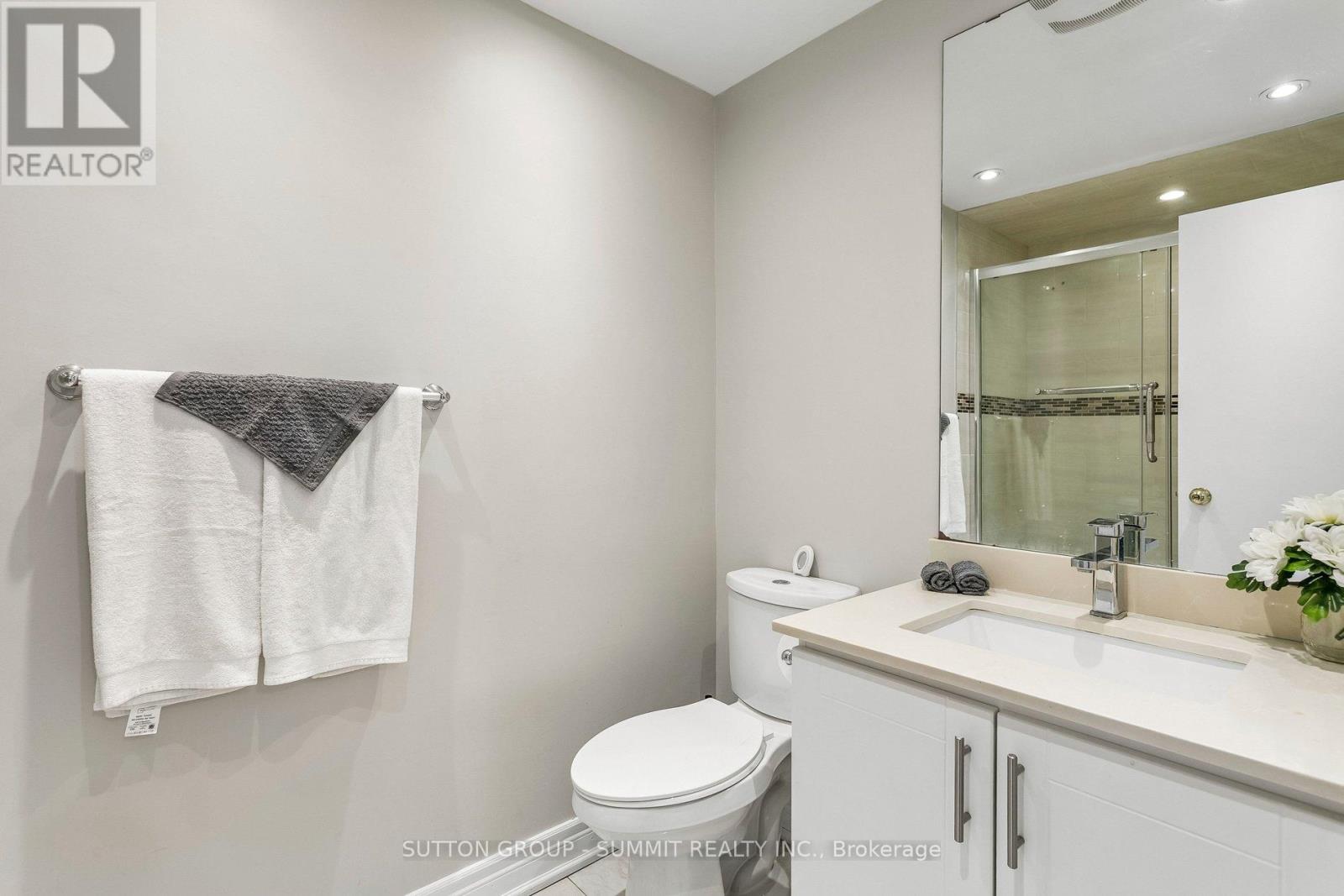#211 180 MISSISSAUGA VALLEY BOULEVARD - 29