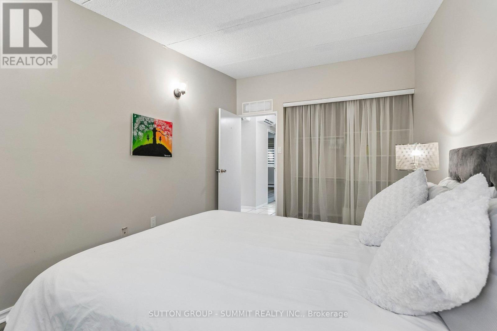 #211 180 MISSISSAUGA VALLEY BOULEVARD - 28