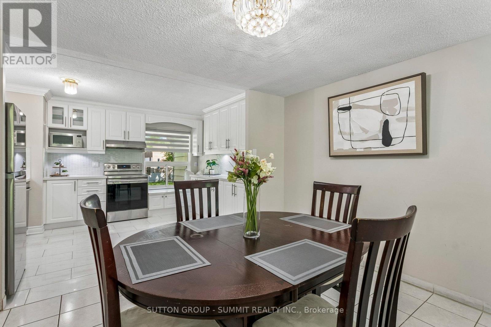 #211 180 MISSISSAUGA VALLEY BOULEVARD - 6