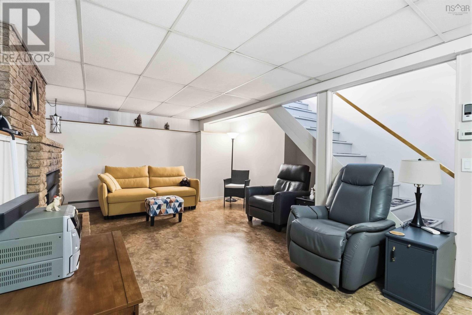 Property 25 of 51 of 42 Astral Drive