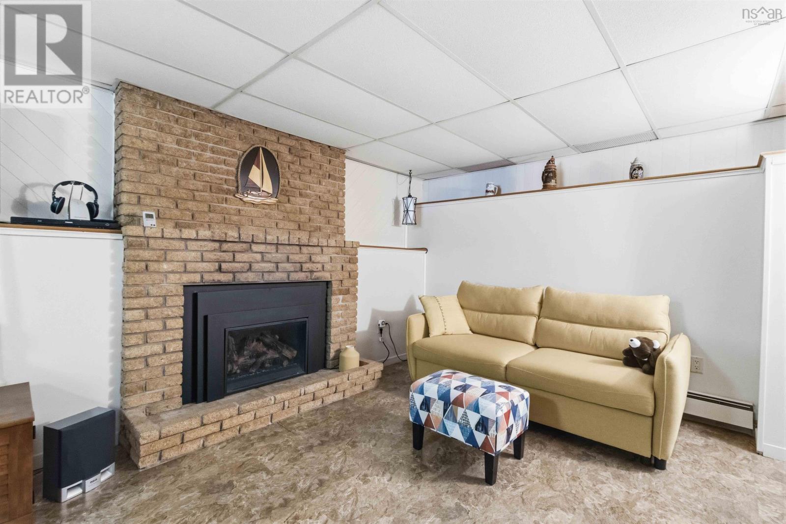 Property 26 of 51 of 42 Astral Drive