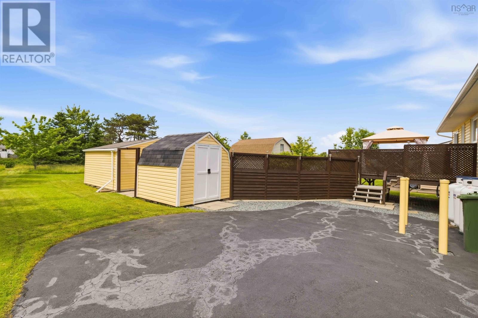 Property 40 of 51 of 42 Astral Drive