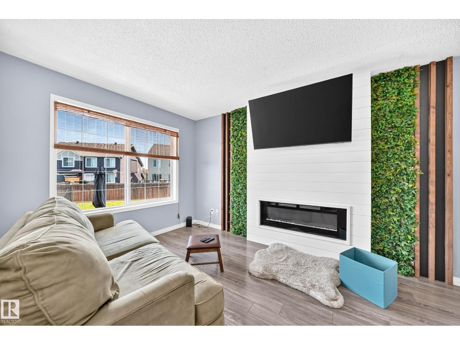 2305 68 ST SW - 13