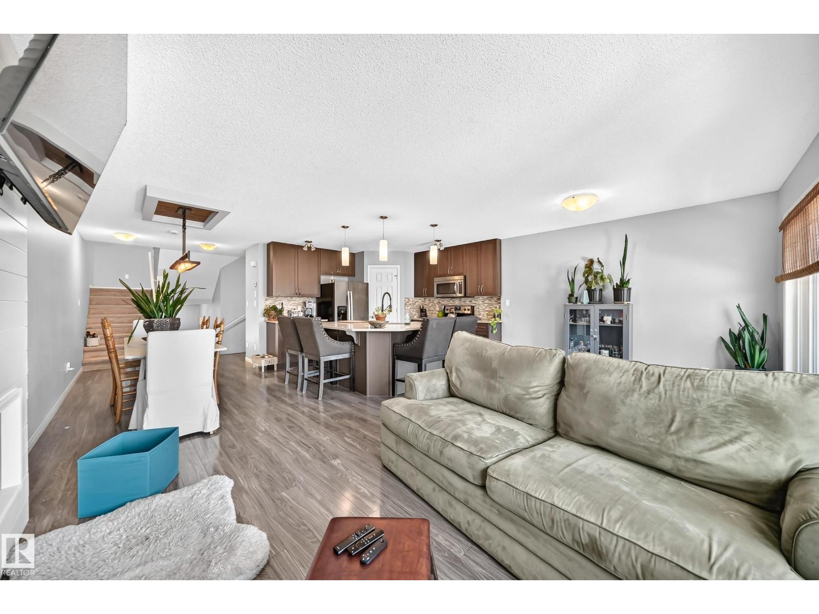 2305 68 ST SW - 15