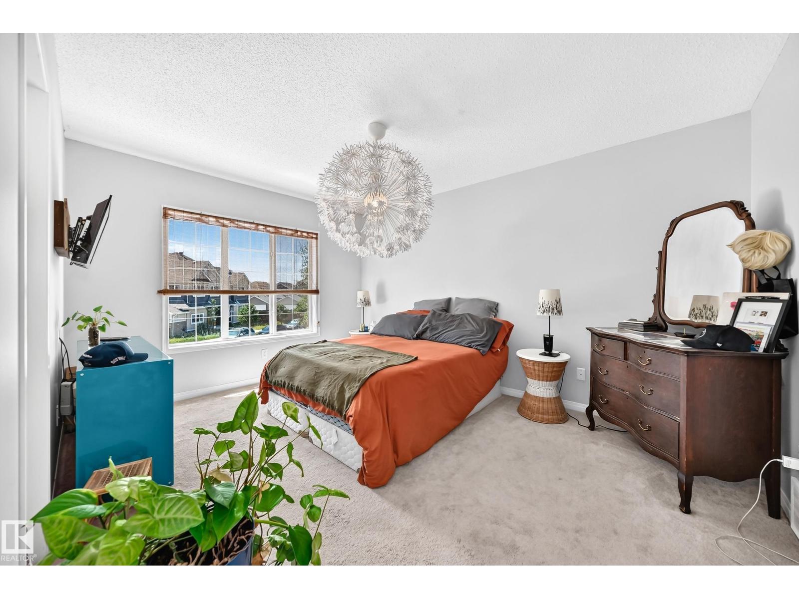 2305 68 ST SW - 20