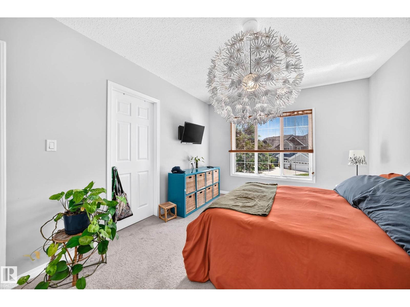 2305 68 ST SW - 21